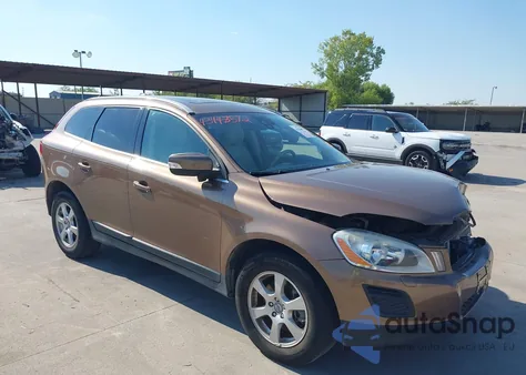 2011 Volvo Xc60 3.2/3.2 R-Design z USA, uszkodzony, nr VIN YV4952DL4B2208895